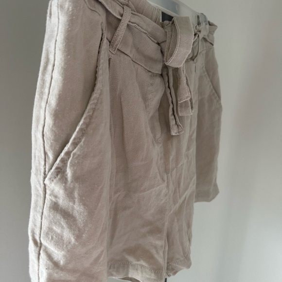 Ci Sono Tan High Waist Shorts with Tie Belt linen - Picture 5 of 10